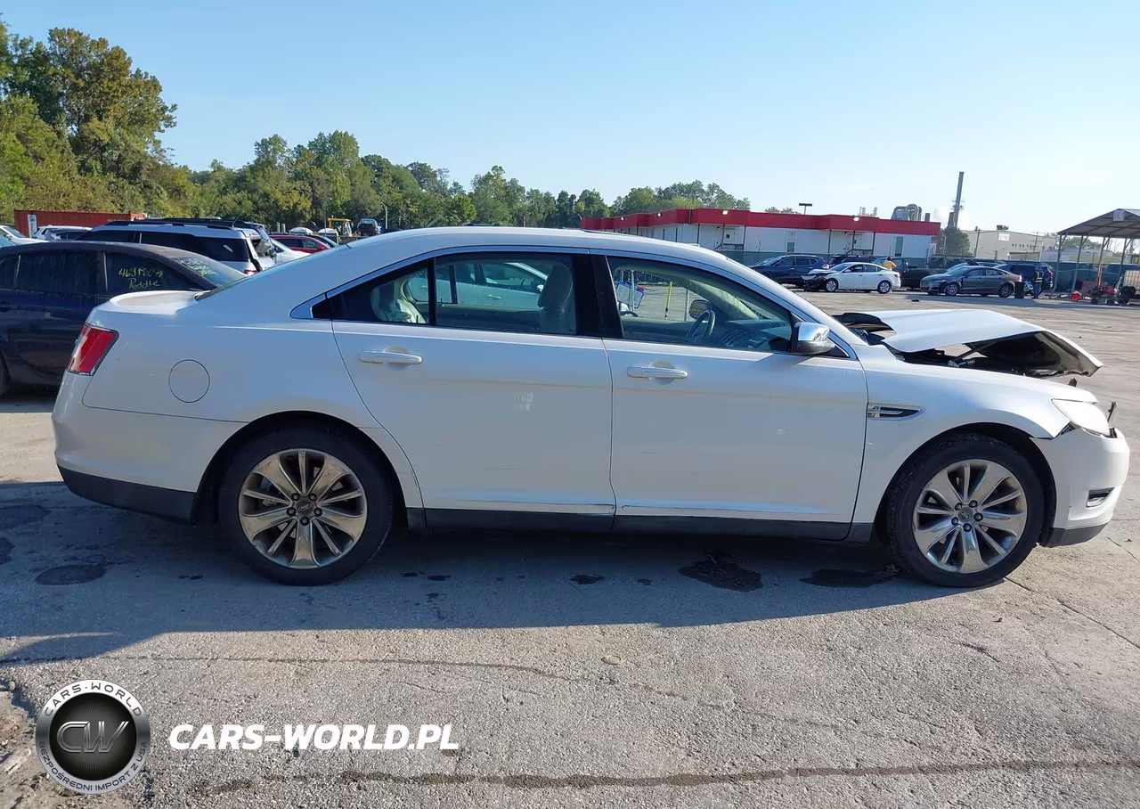 2010 Ford Taurus Limited VIN:1FAHP2FW9AG164951 - 13