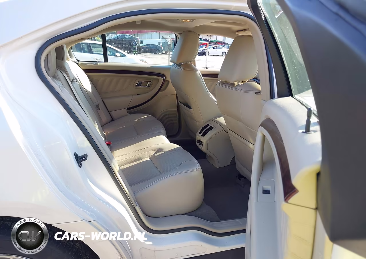 2010 Ford Taurus Limited VIN:1FAHP2FW9AG164951 - 8