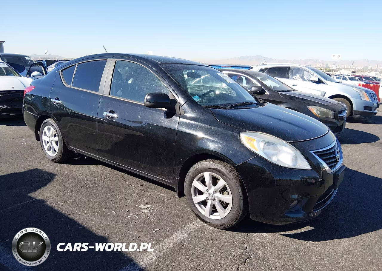 2013 Nissan Versa 1.6 Sl