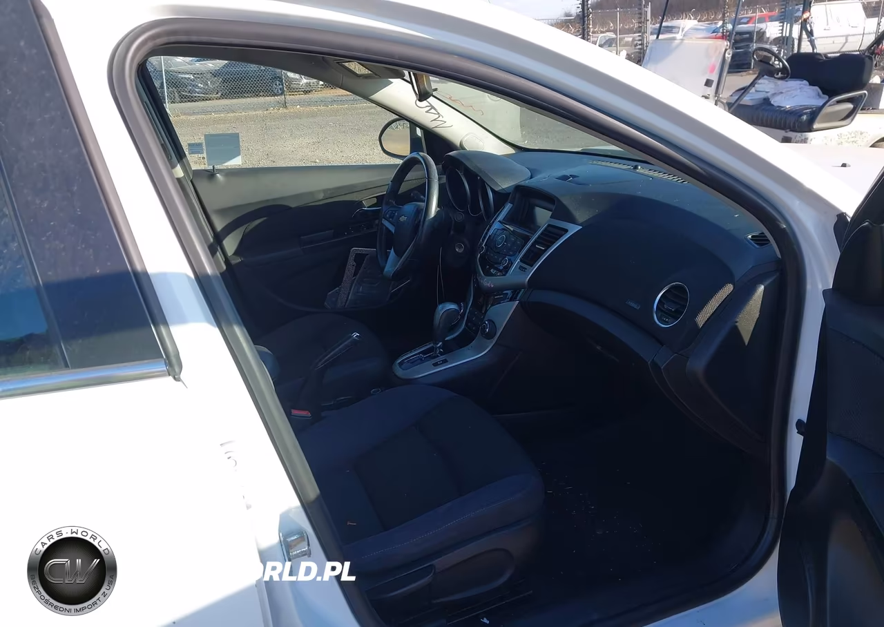 2013 Chevrolet Cruze 1Lt Auto VIN:1G1PC5SB5D7105866 - 5
