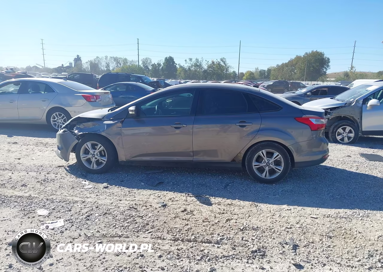 2014 Ford Focus Se VIN:1FADP3F27EL404559 - 14