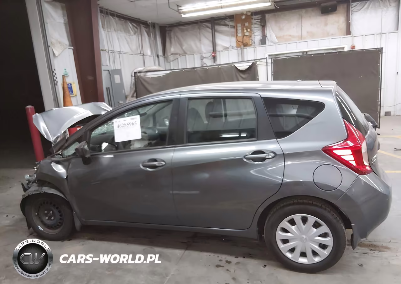 2016 Nissan Versa Note S Plus VIN:3N1CE2CP9GL388574 - 13
