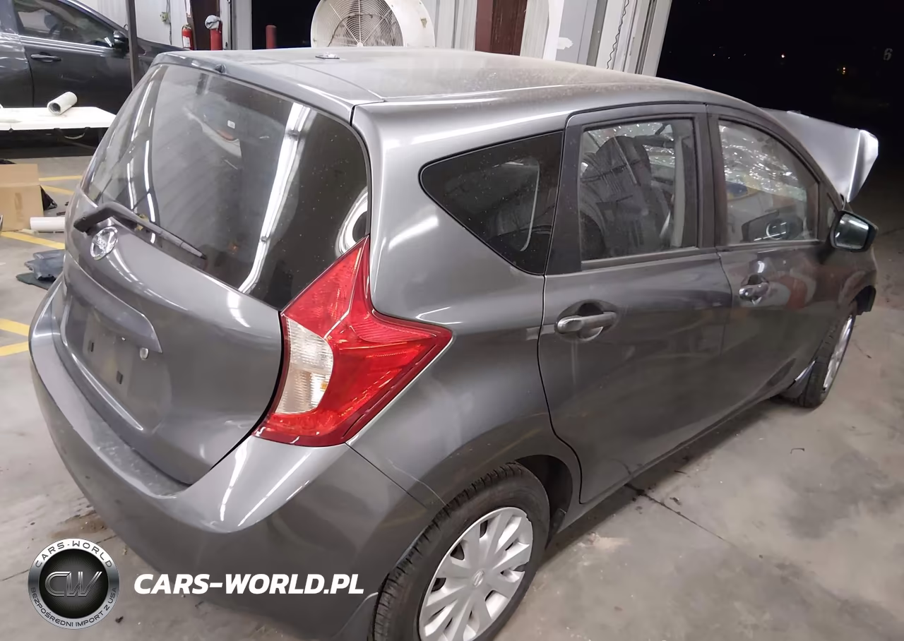 2016 Nissan Versa Note S Plus VIN:3N1CE2CP9GL388574 - 4