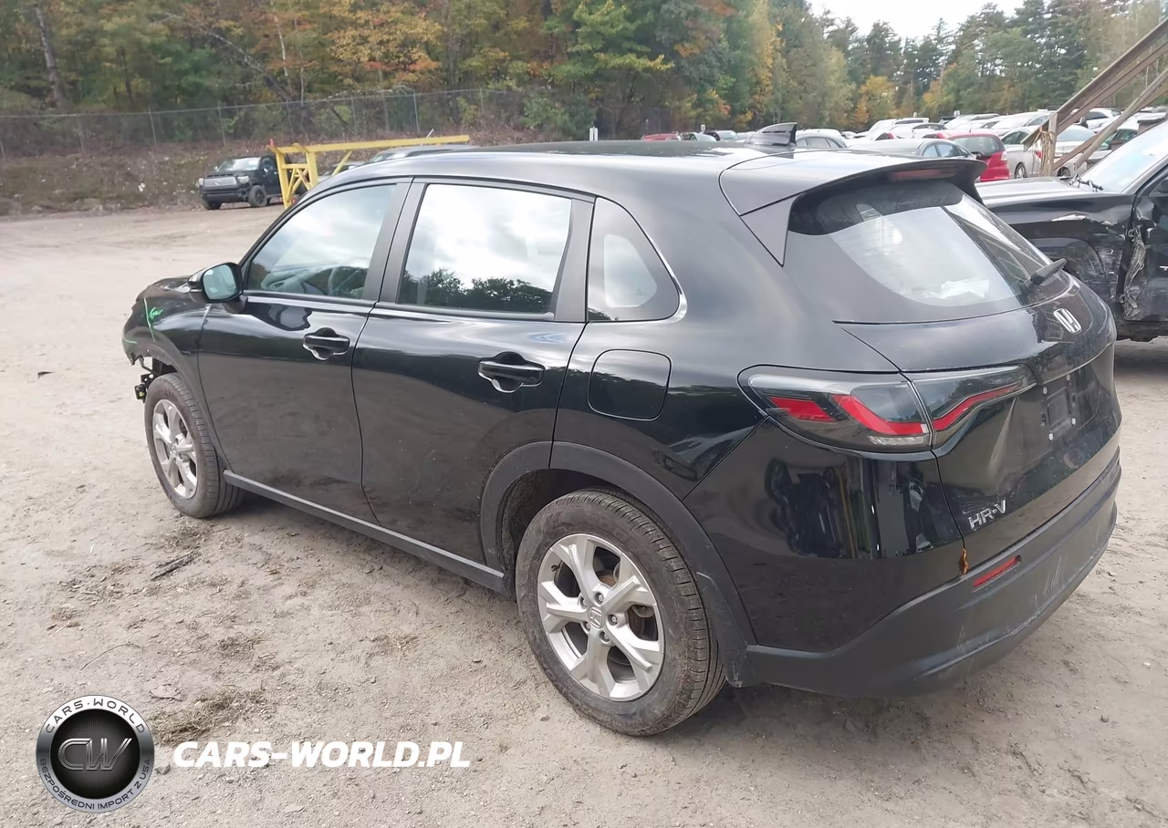 2025 Honda Hr-V Awd Lx VIN:3CZRZ2H37SM705198 - 3