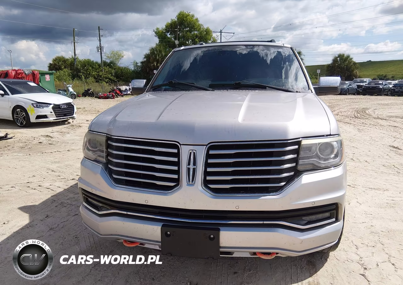 2015 Lincoln Navigator VIN:5LMJJ2JT0FEJ15045 - 12