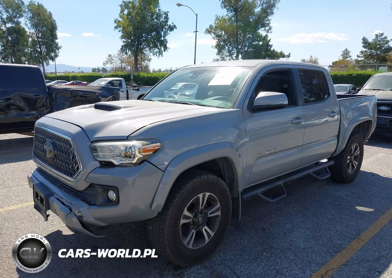 2018 Toyota Tacoma Trd Sport VIN:3TMAZ5CN2JM072055 - 2