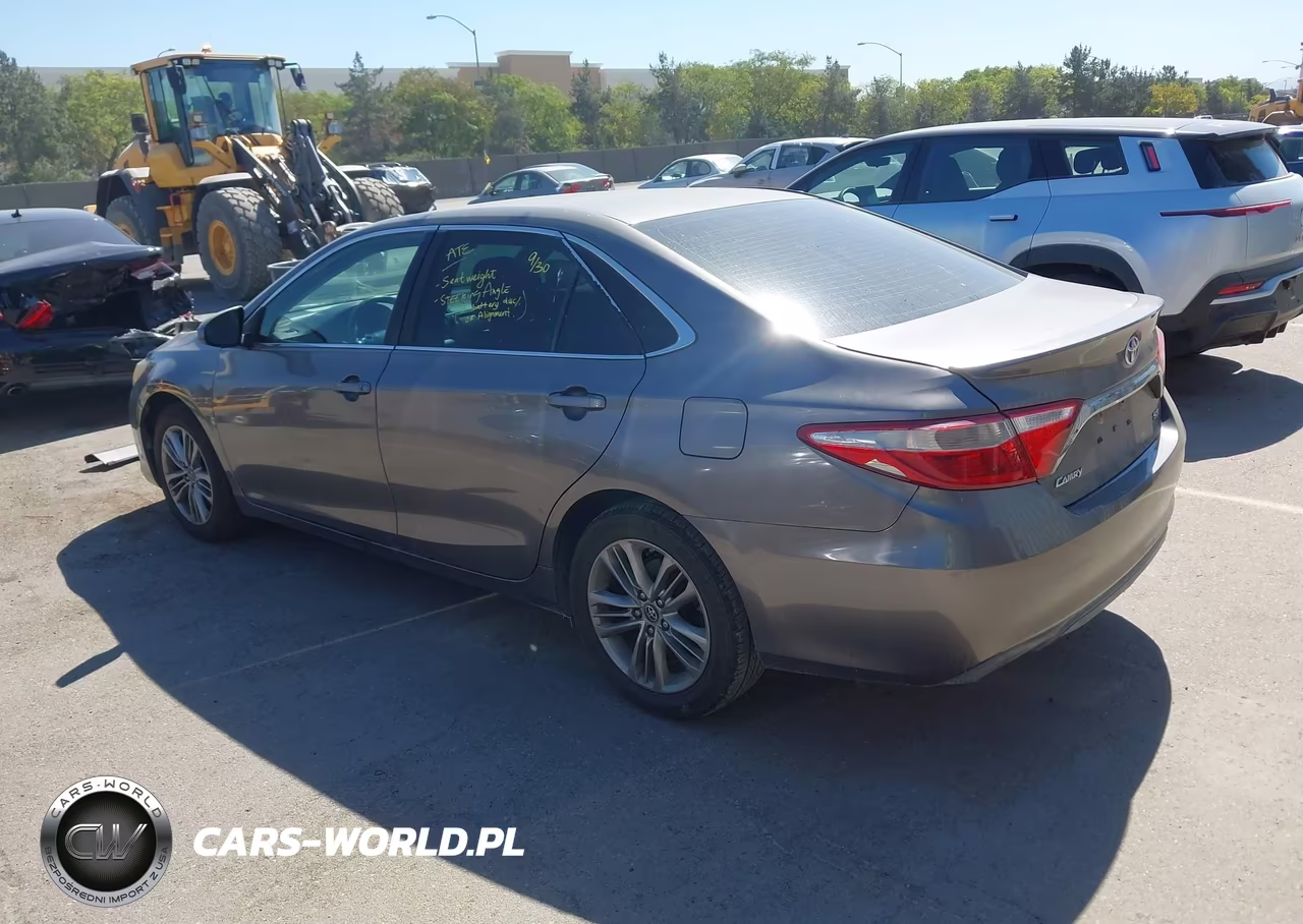 2017 Toyota Camry Se VIN:4T1BF1FK8HU785552 - 3