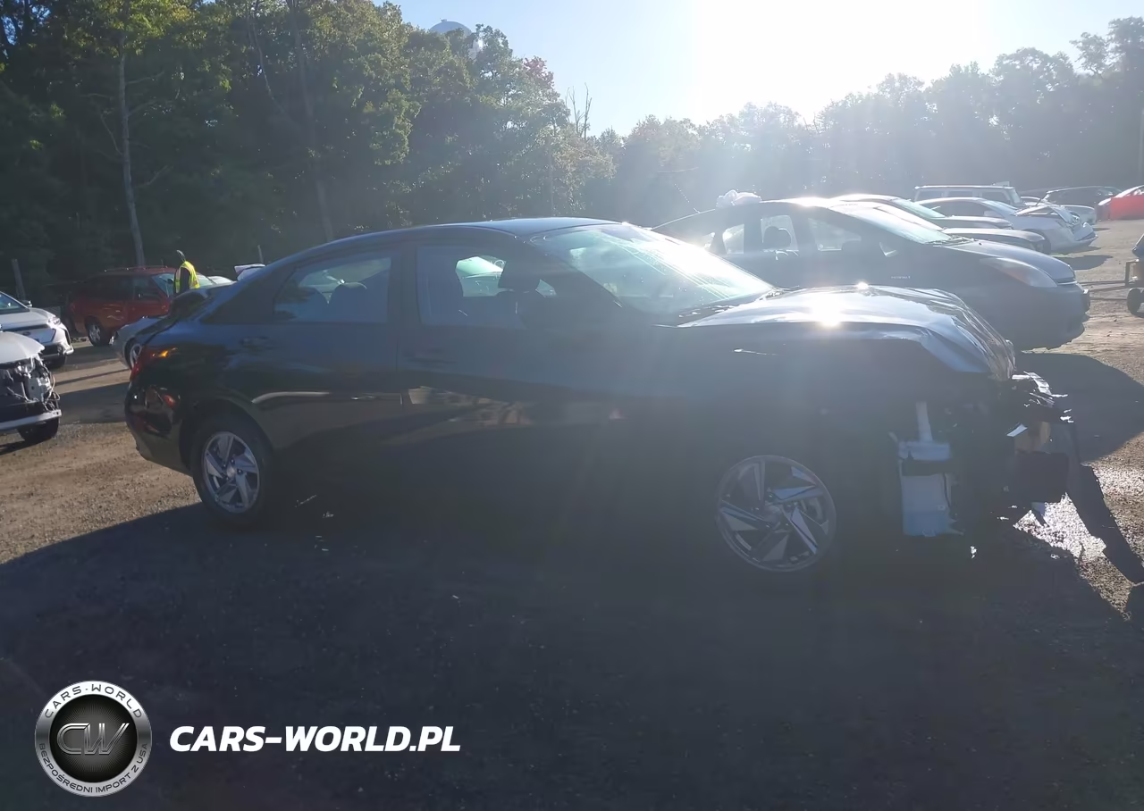 2024 Hyundai Elantra Se VIN:KMHLL4DG2RU744672 - 13