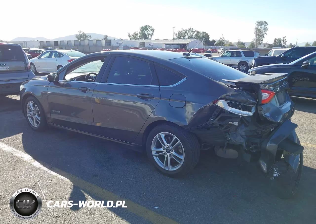 2016 Ford Fusion Hybrid Se VIN:3FA6P0LU3GR290917 - 3