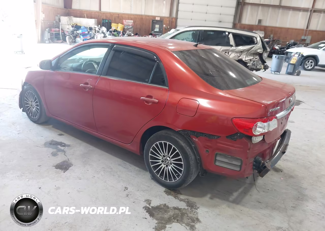 2013 Toyota Corolla Le VIN:5YFBU4EE8DP105793 - 3