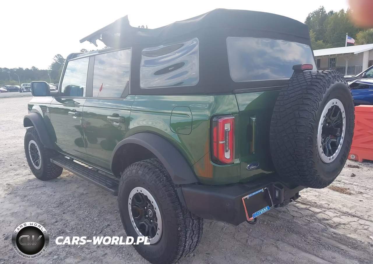 2023 Ford Bronco Outer Banks VIN:1FMDE5DH6PLB55365 - 3