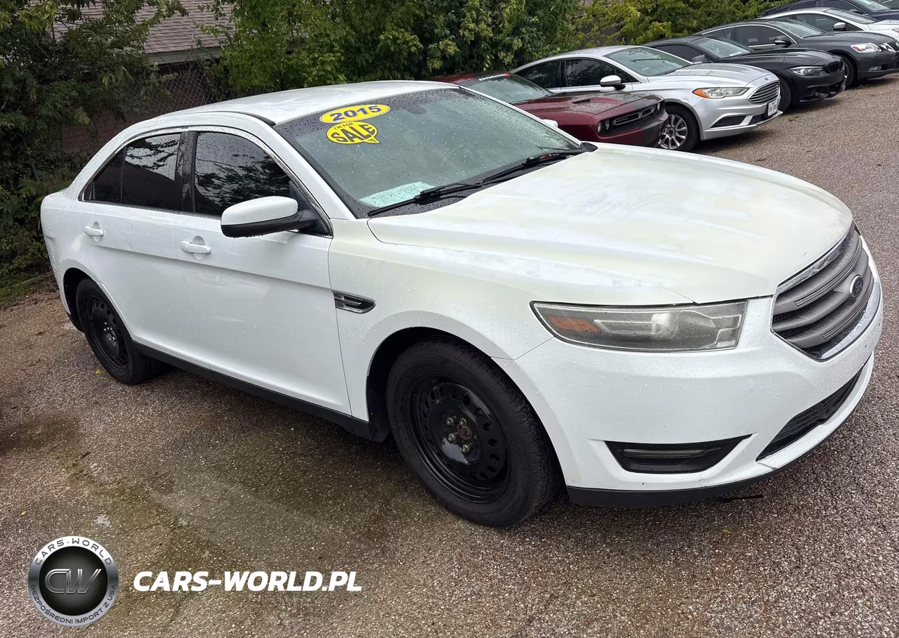 2015 Ford Taurus Sel