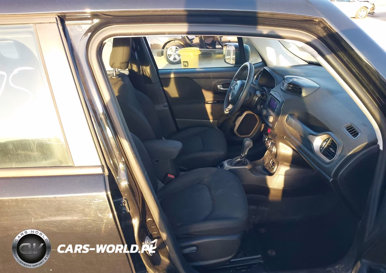 2016 Jeep Renegade Sport VIN:ZACCJAAT4GPE16131 - 5