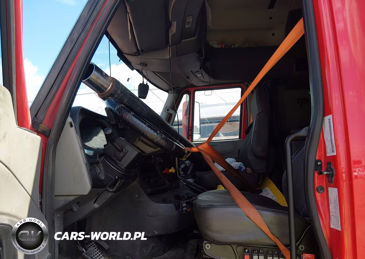 2017 International Prostar+ VIN:3HSDJAPR6HN429856 - 7
