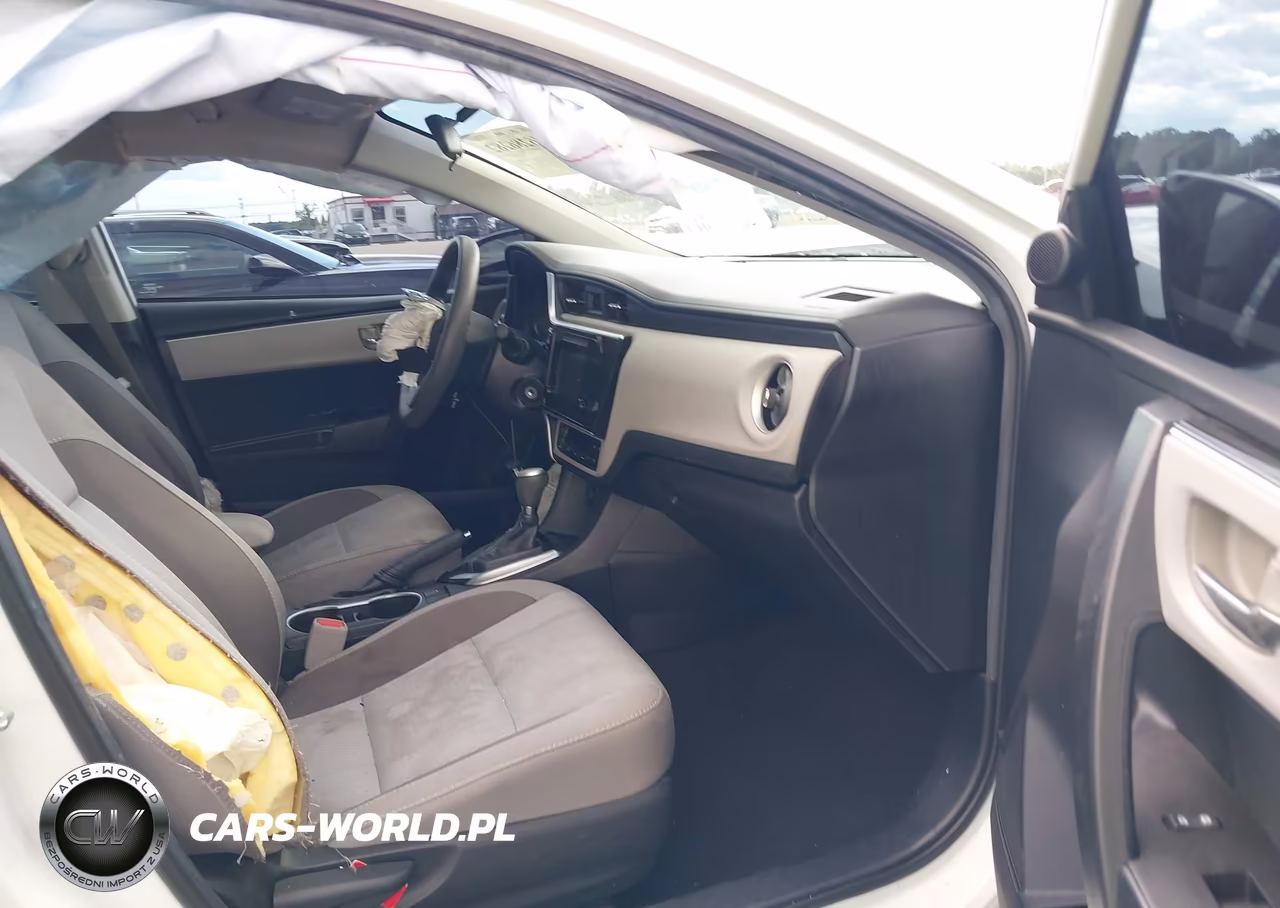 2018 Toyota Corolla Le VIN:2T1BURHE2JC095394 - 5