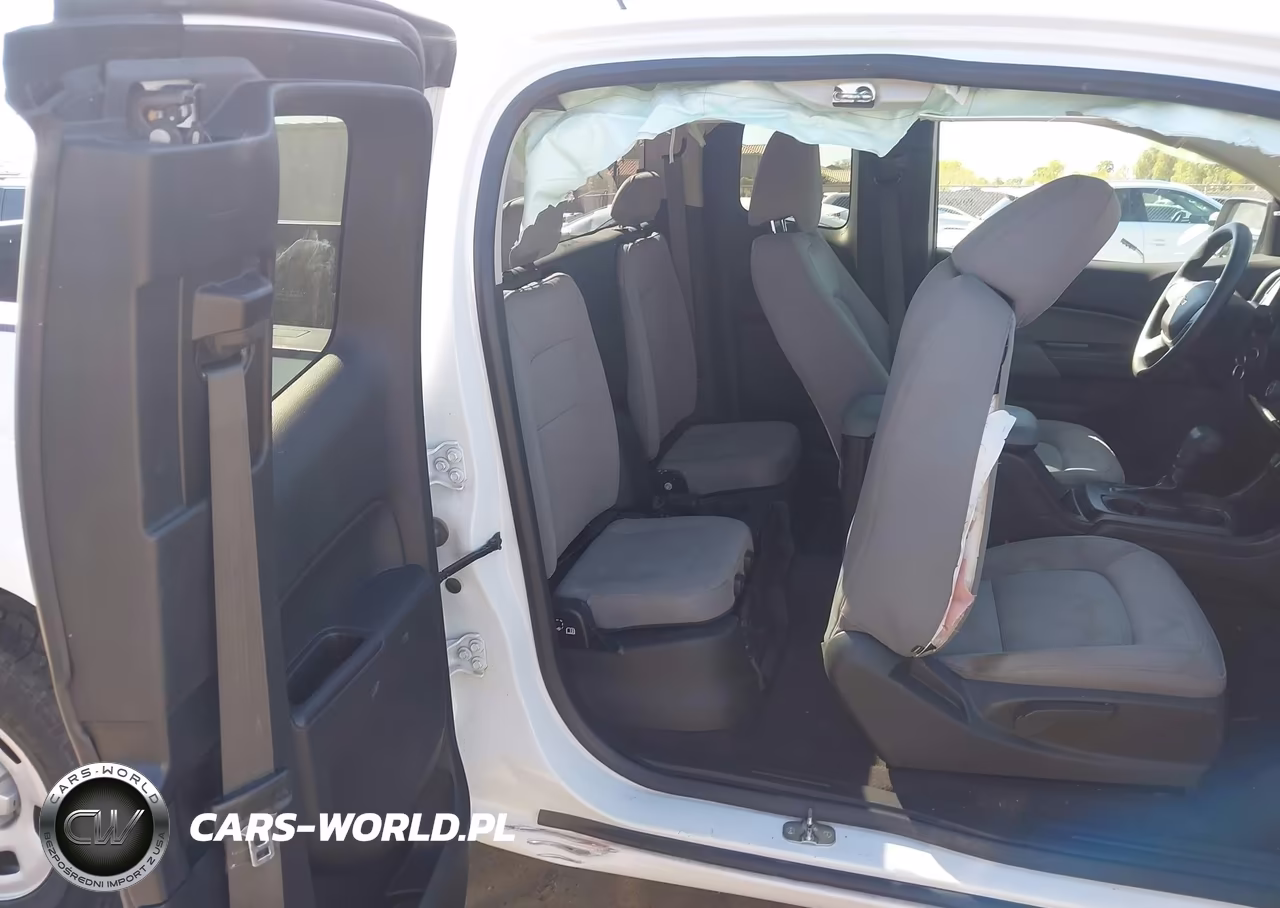 2019 Chevrolet Colorado Wt VIN:1GCHSBENXK1111861 - 8