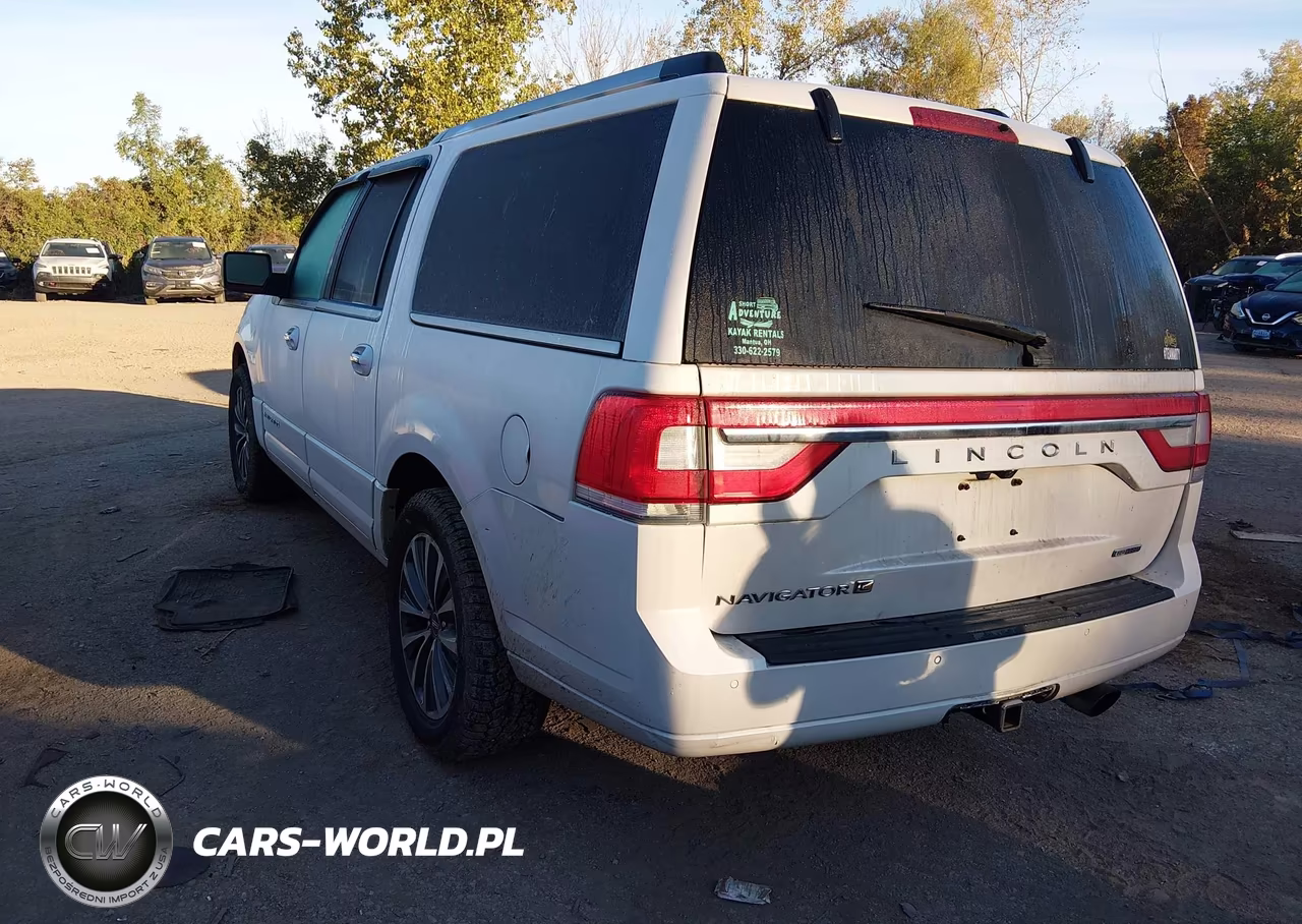 2015 Lincoln Navigator L VIN:5LMJJ3JT4FEJ02093 - 3