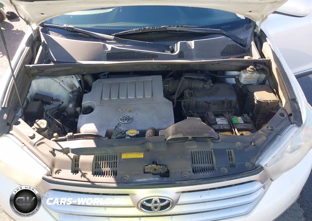 2011 Toyota Highlander Base V6 VIN:5TDZK3EH6BS048944 - 10