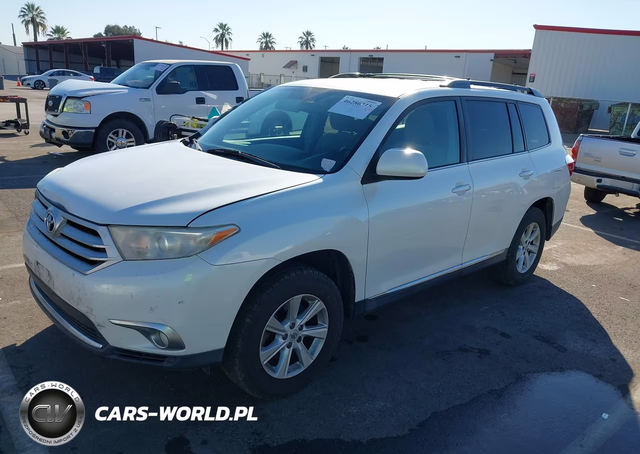 2011 Toyota Highlander Base V6 VIN:5TDZK3EH6BS048944 - 2