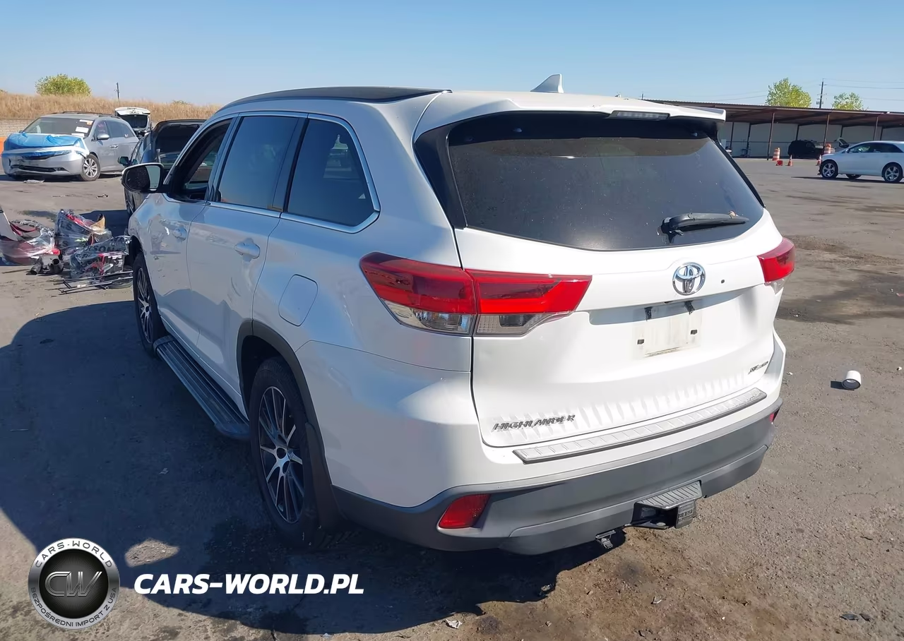 2017 Toyota Highlander Se VIN:5TDJZRFH5HS357226 - 3