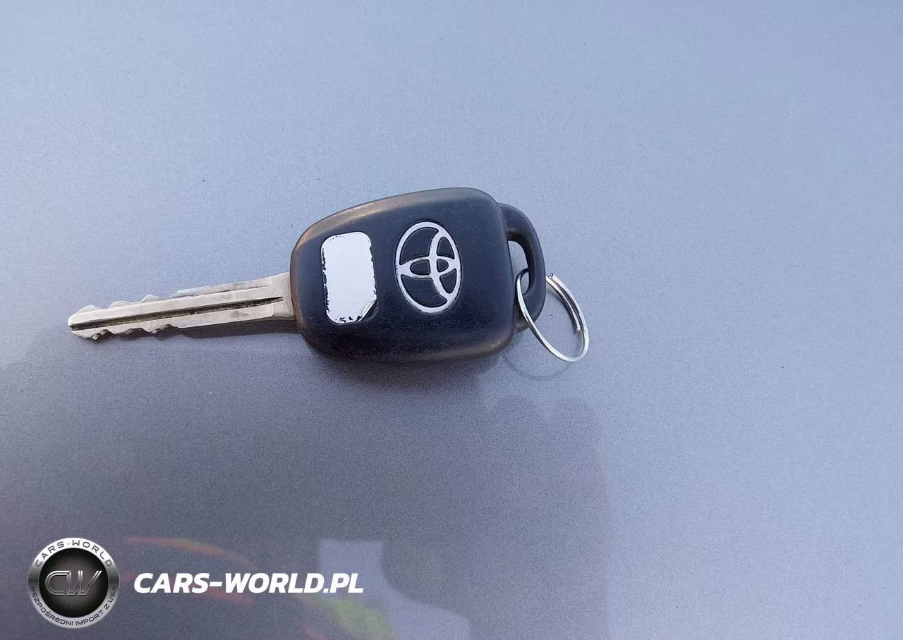 2017 Toyota Camry Le VIN:4T1BF1FK8HU444572 - 11