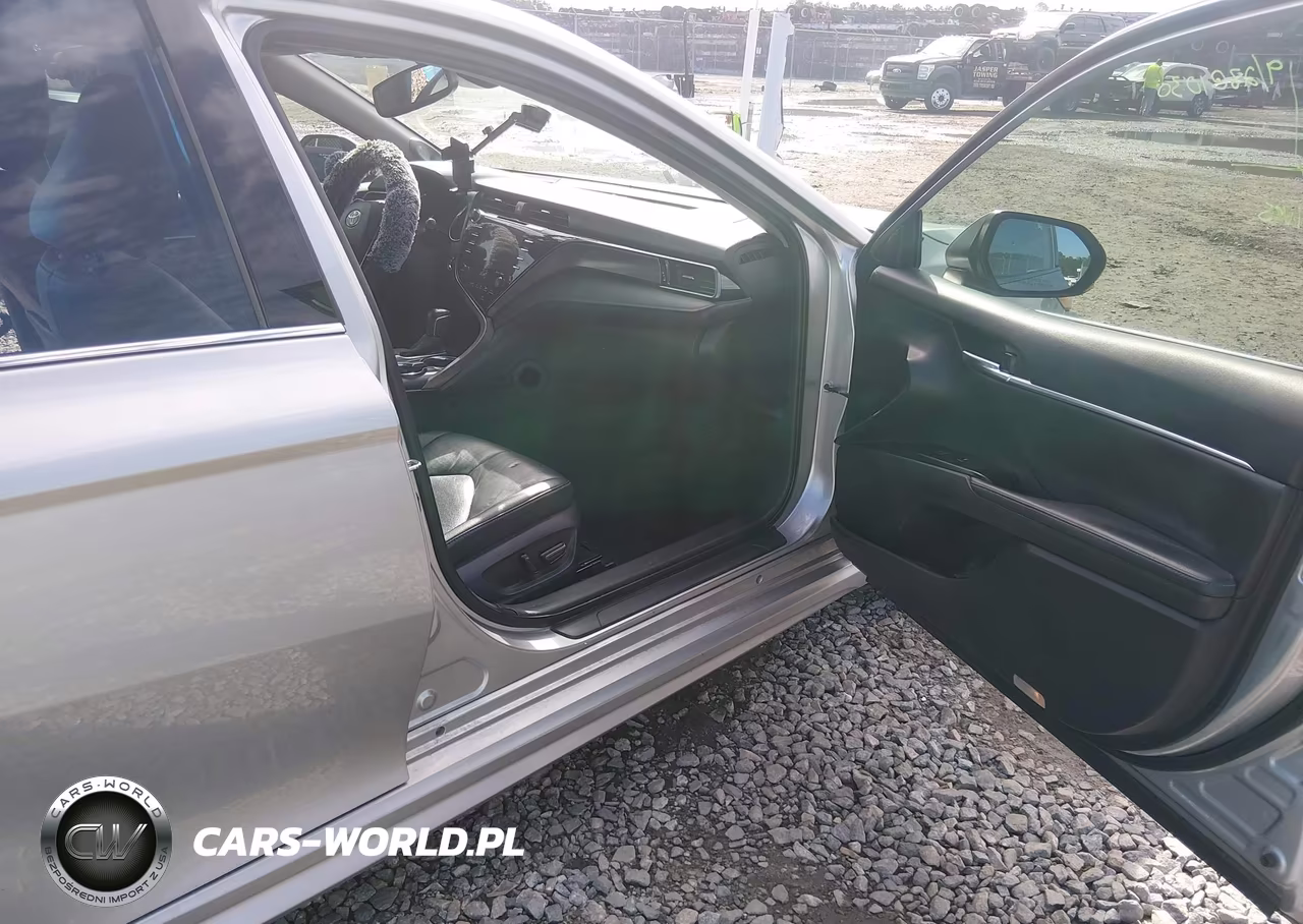 2020 Toyota Camry Xse V6 VIN:4T1KZ1AK2LU041176 - 5