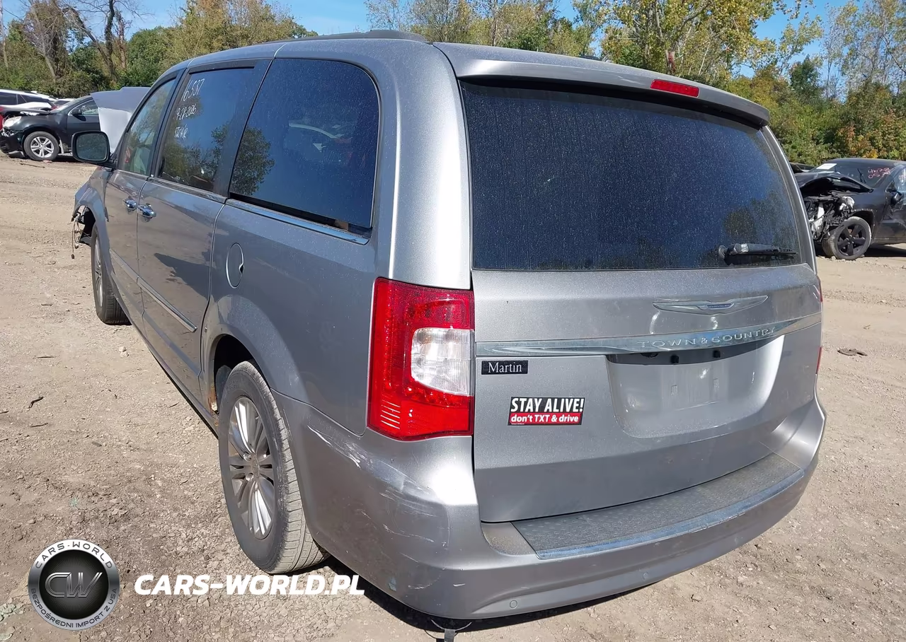 2013 Chrysler Town & Country Touring-L VIN:2C4RC1CG8DR807990 - 3