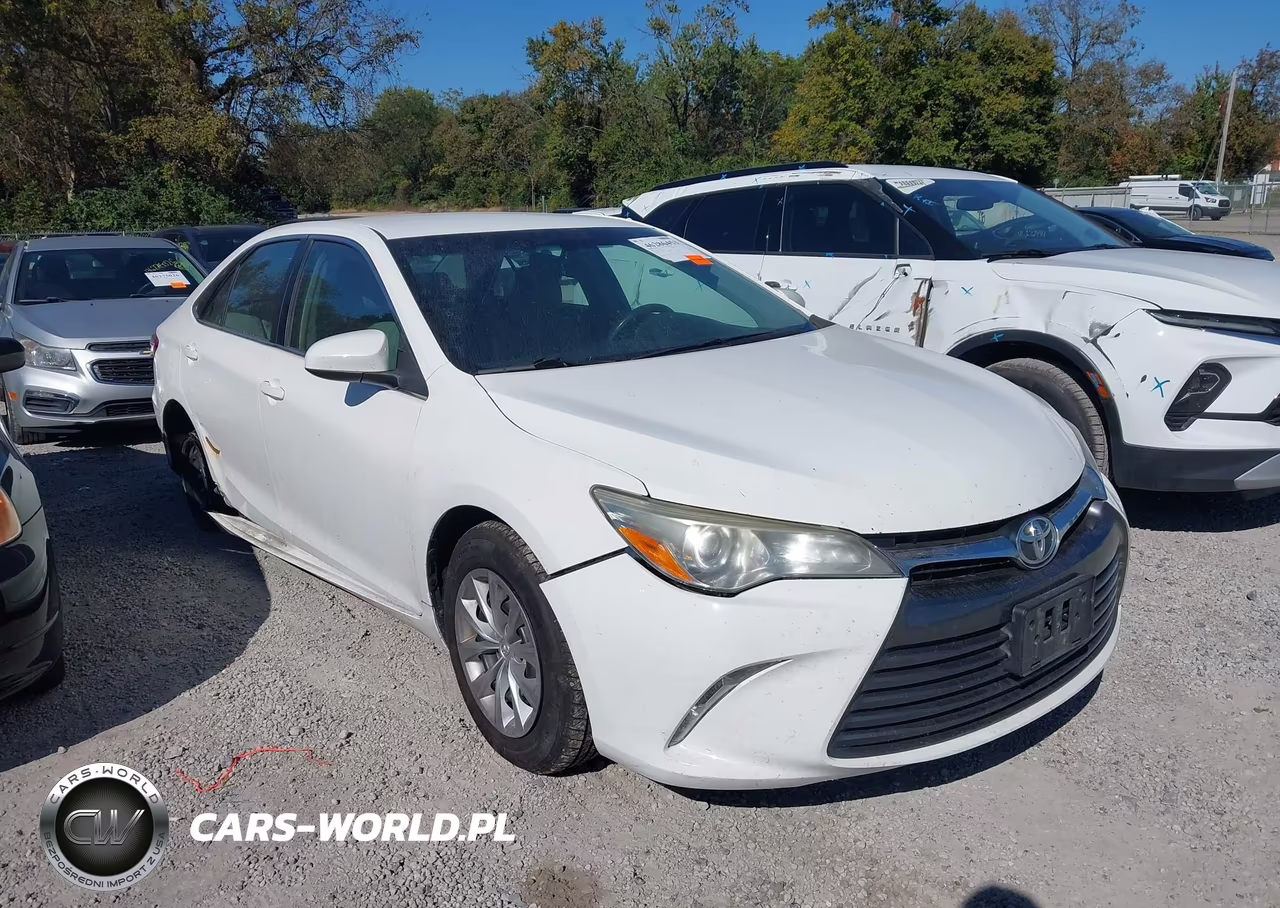 2015 Toyota Camry Le