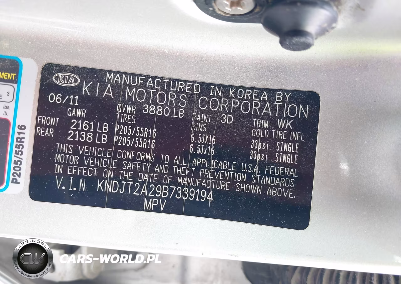 2011 Kia Soul + VIN:KNDJT2A29B7339194 - 9