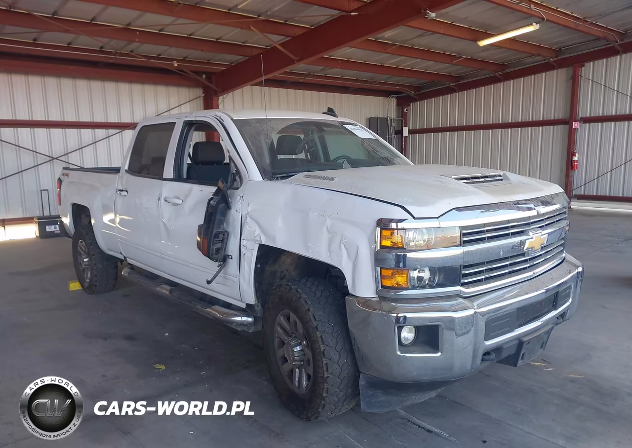 2018 Chevrolet Silverado 3500Hd Lt VIN:1GC4KZCY3JF140690 - 1
