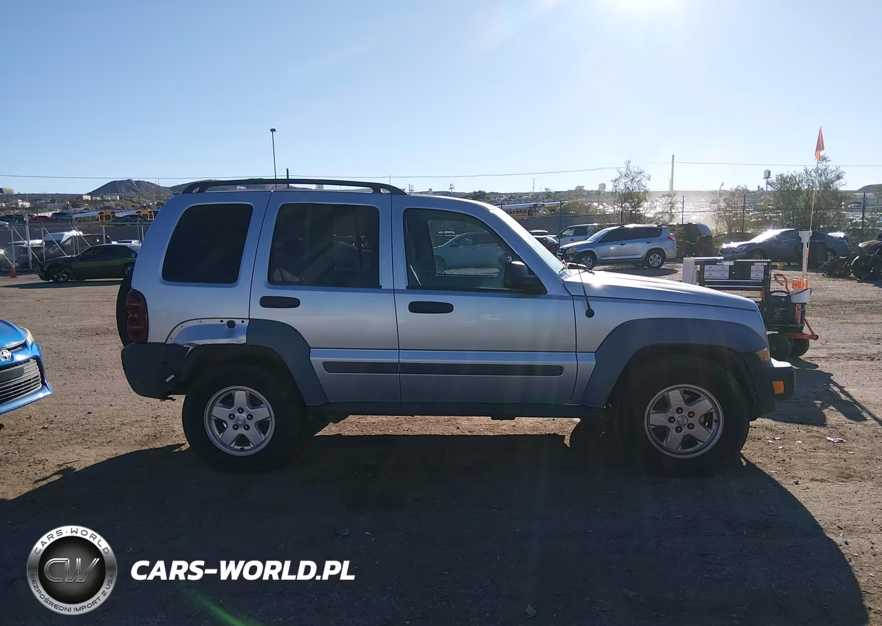 2007 Jeep Liberty Sport VIN:1J4GK48K27W524970 - 13