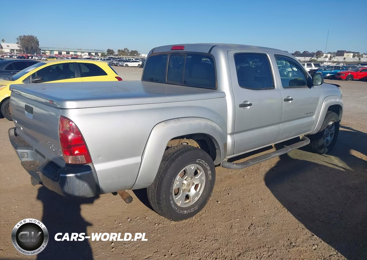2005 Toyota Tacoma Prerunner V6 VIN:5TEJU62N45Z076042 - 4