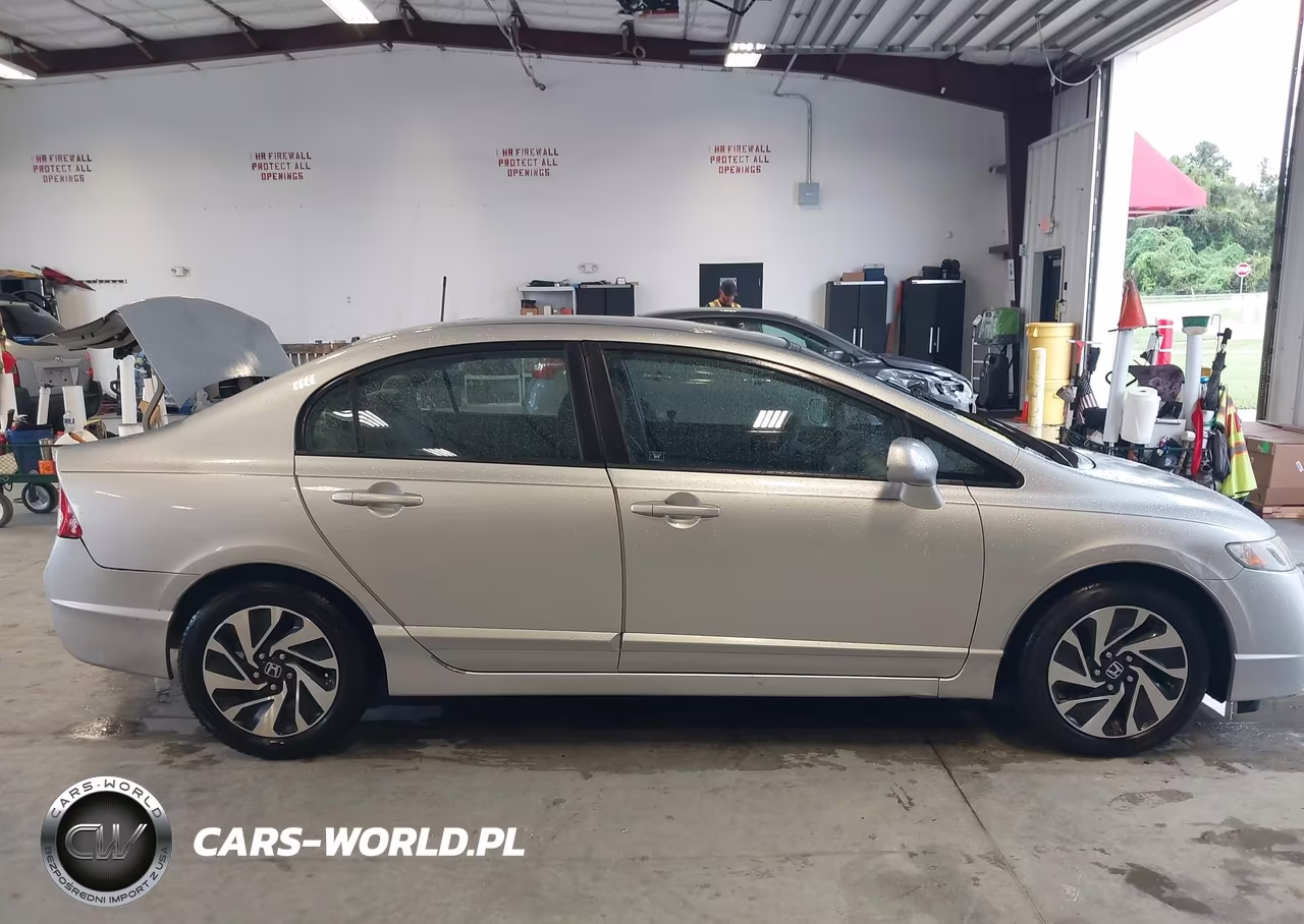 2010 Honda Civic Lx VIN:2HGFA1F52AH318720 - 14