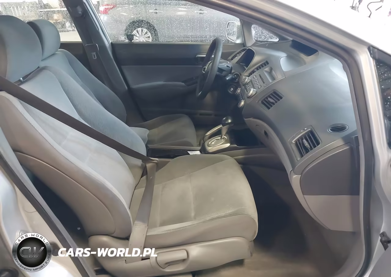 2010 Honda Civic Lx VIN:2HGFA1F52AH318720 - 5