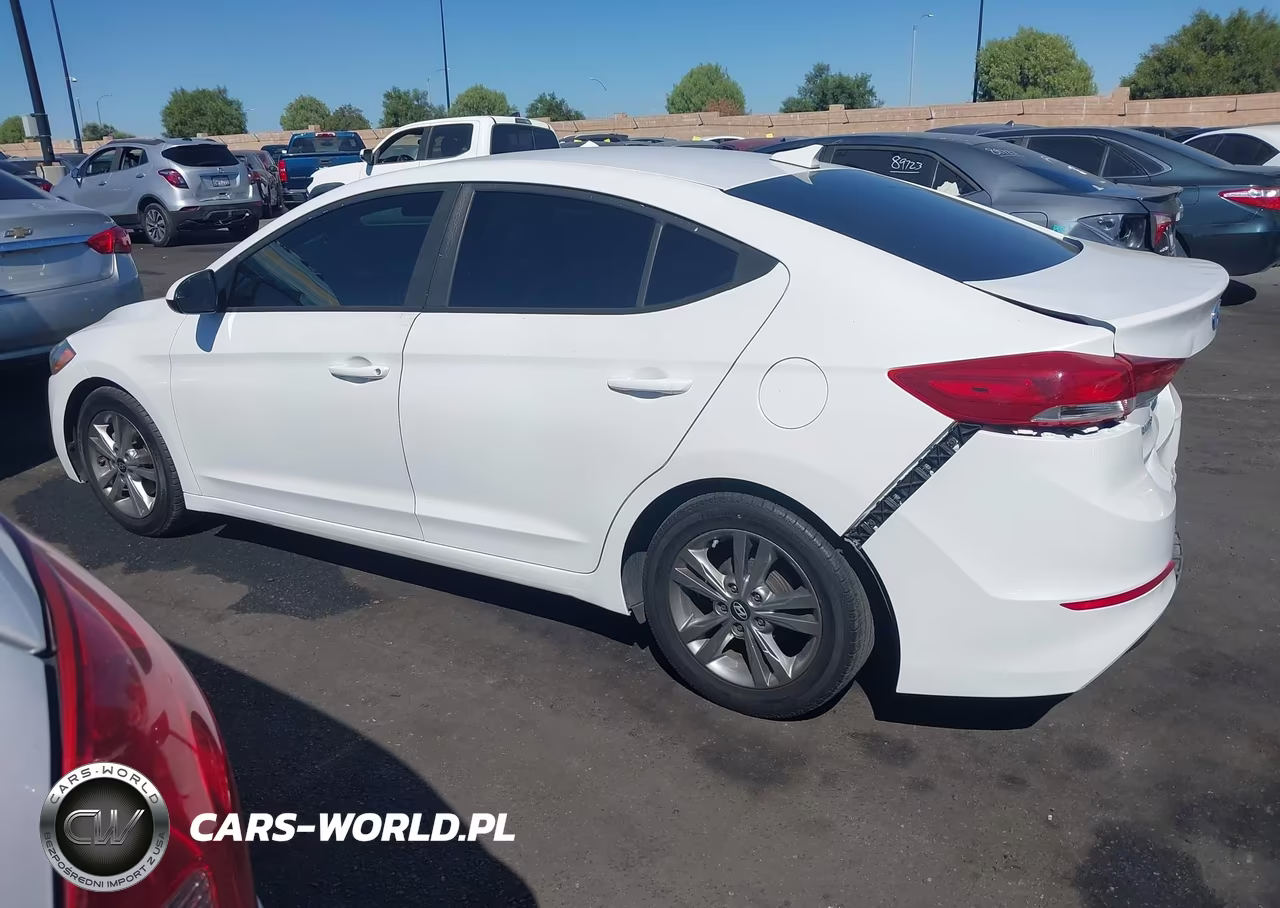 2017 Hyundai Elantra Se VIN:5NPD84LF7HH156746 - 14