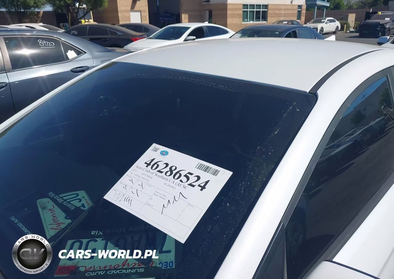 2017 Hyundai Elantra Se VIN:5NPD84LF7HH156746 - 17