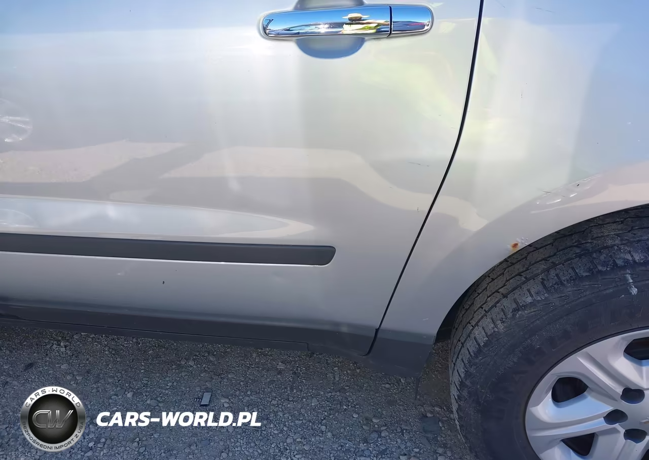 2011 Chevrolet Traverse Ls VIN:1GNKRFED0BJ224368 - 6