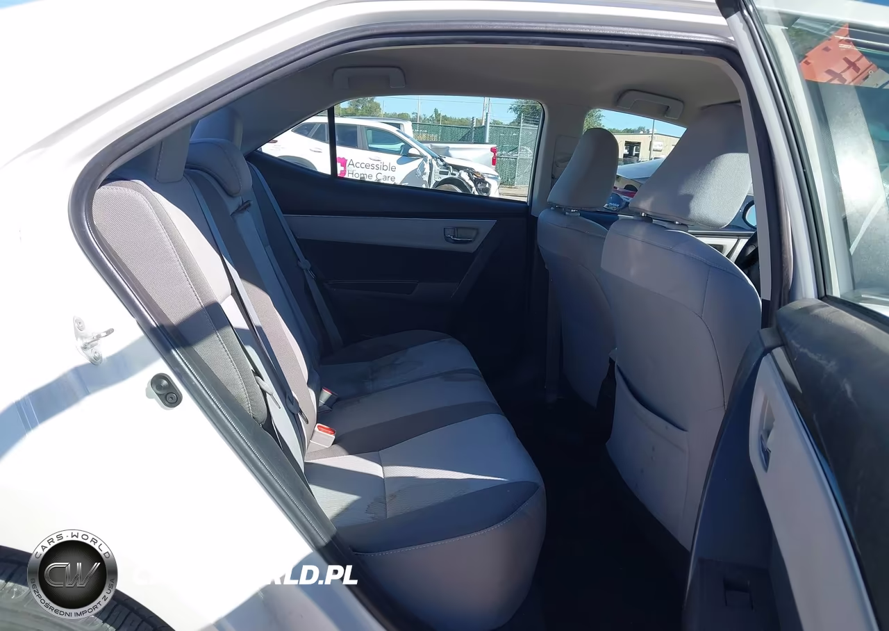 2017 Toyota Corolla Le VIN:5YFBURHE1HP691235 - 8