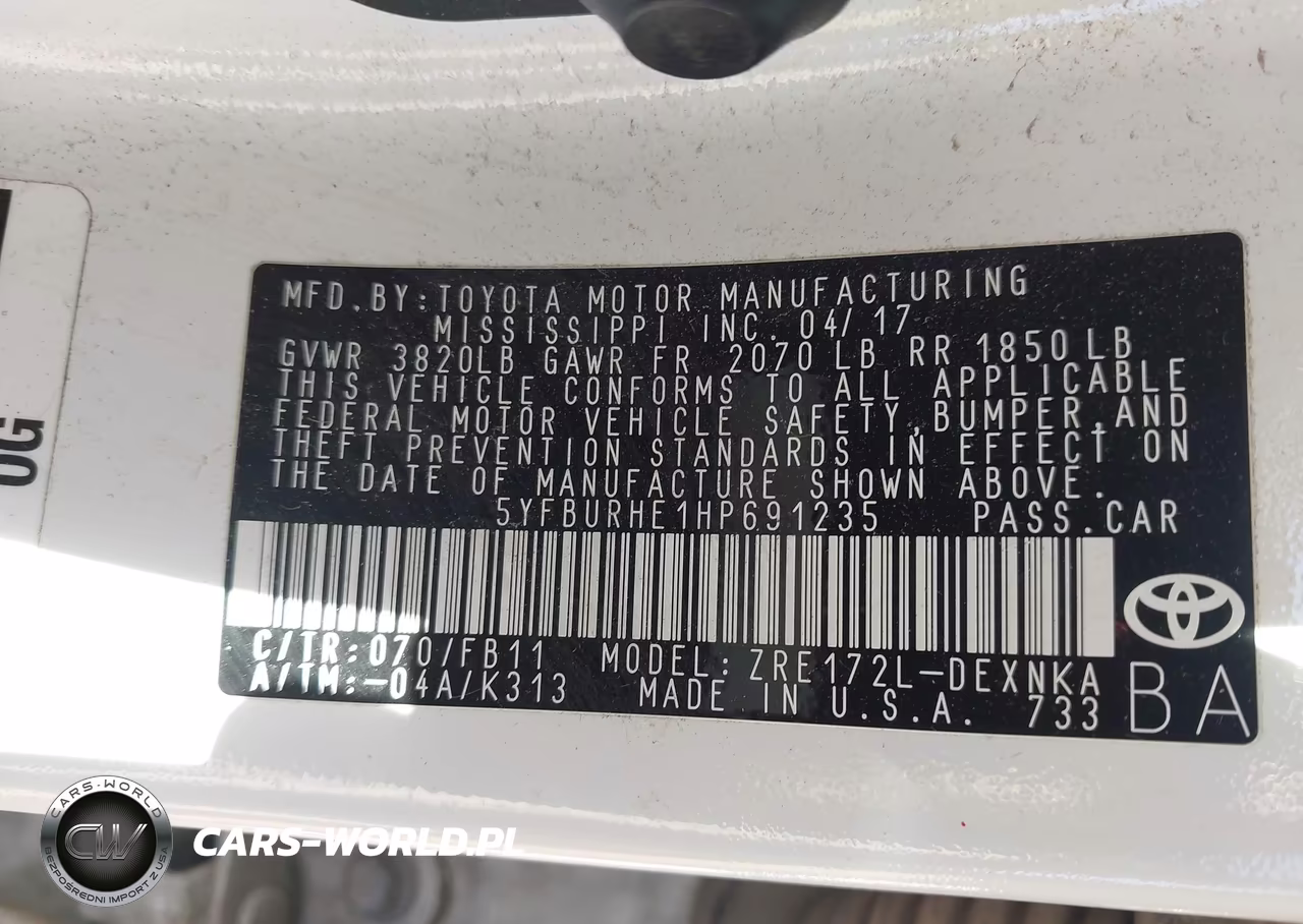 2017 Toyota Corolla Le VIN:5YFBURHE1HP691235 - 9