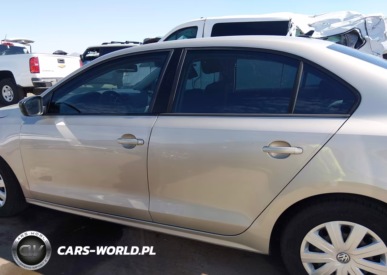 2015 Volkswagen Jetta 2.0L S VIN:3VW2K7AJ8FM426735 - 14