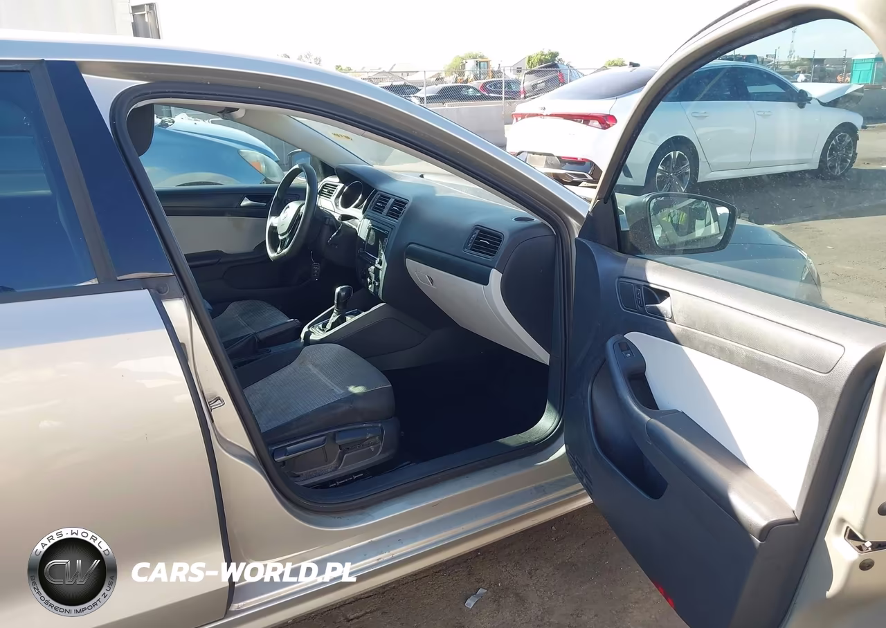 2015 Volkswagen Jetta 2.0L S VIN:3VW2K7AJ8FM426735 - 5