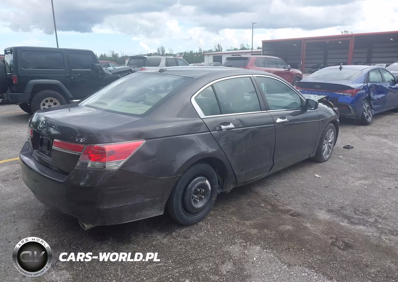 2011 Honda Accord 3.5 Ex-L VIN:1HGCP3F88BA013634 - 4