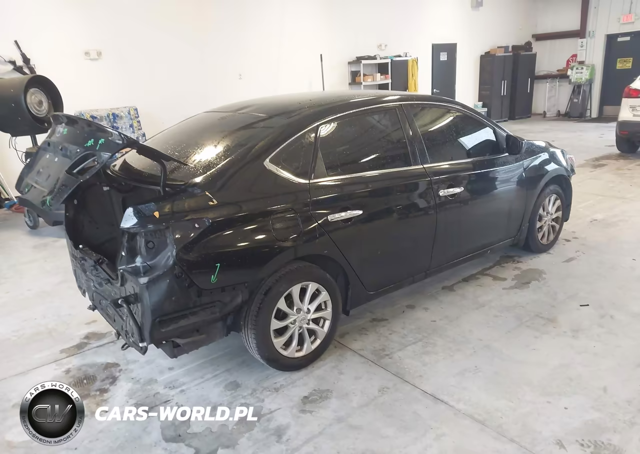 2017 Nissan Sentra S VIN:3N1AB7AP1HY246949 - 4