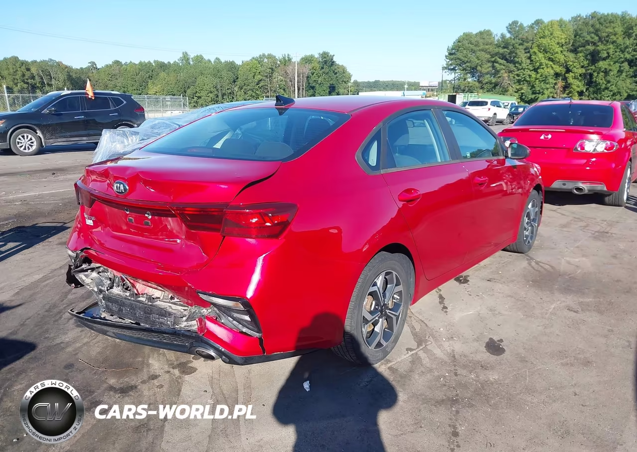 2019 Kia Forte Lxs VIN:3KPF24ADXKE035135 - 4