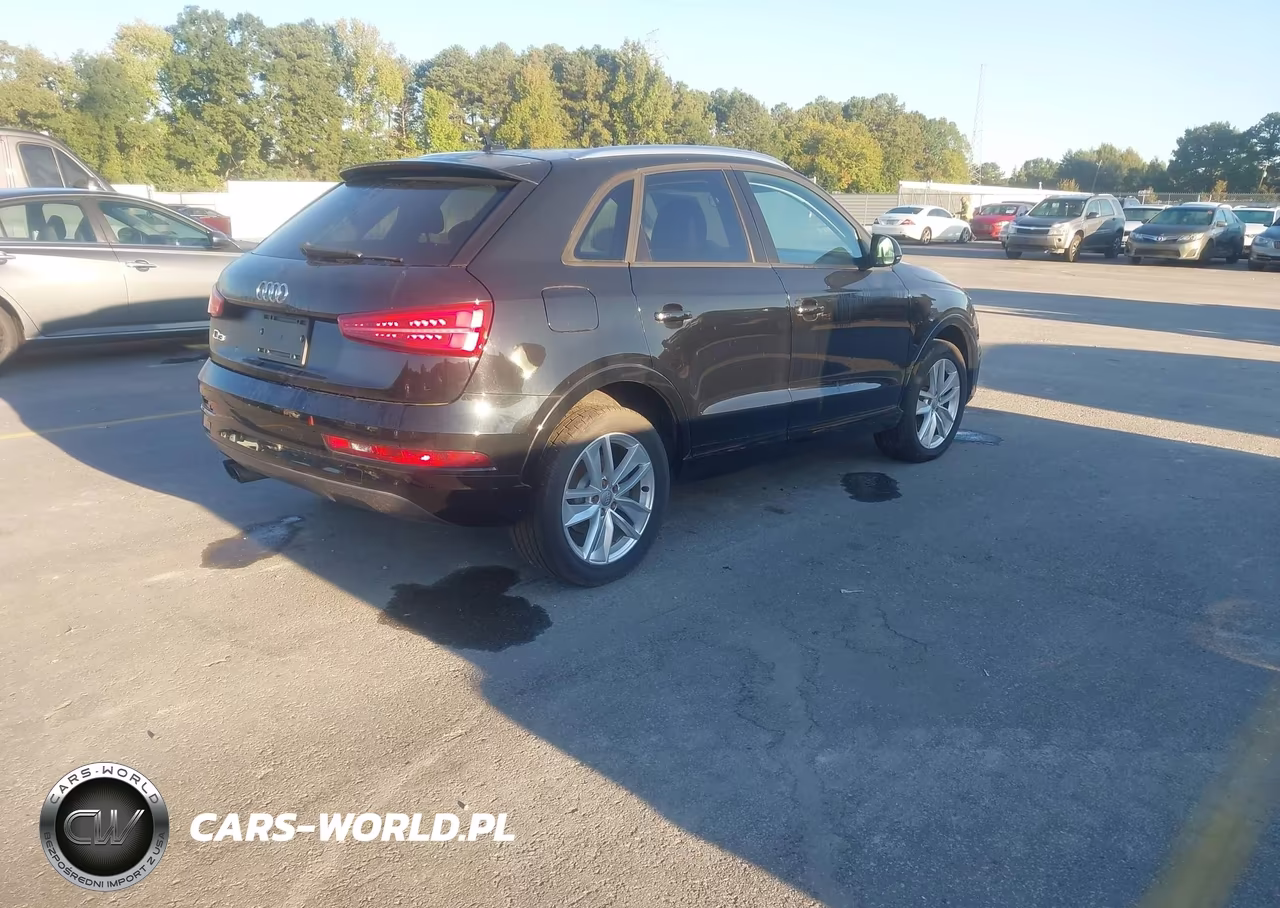 2017 Audi Q3 2.0T Premium VIN:WA1BCCFS9HR015513 - 4