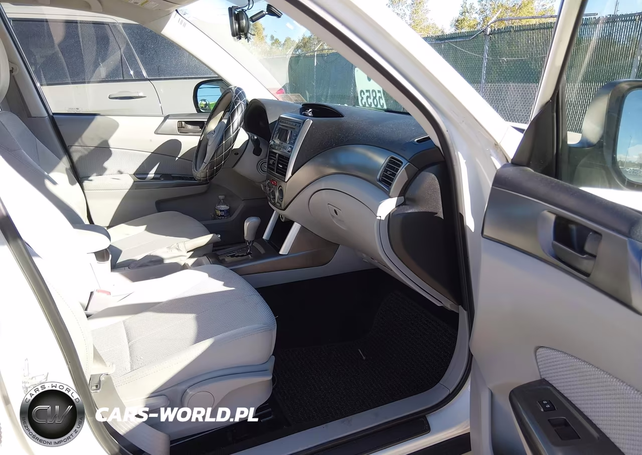 2012 Subaru Forester 2.5X VIN:JF2SHABC5CH402831 - 5