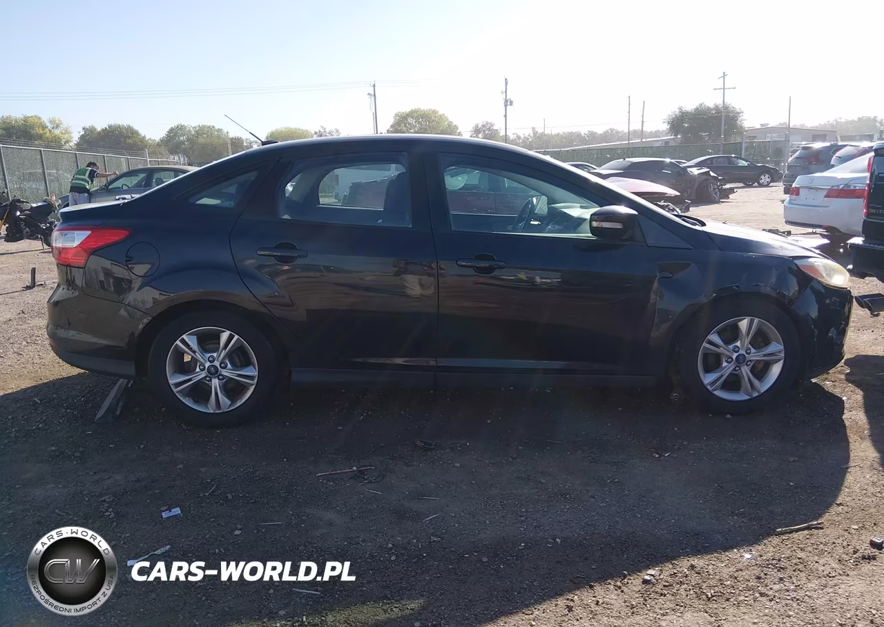 2014 Ford Focus Se VIN:1FADP3F21EL293247 - 13