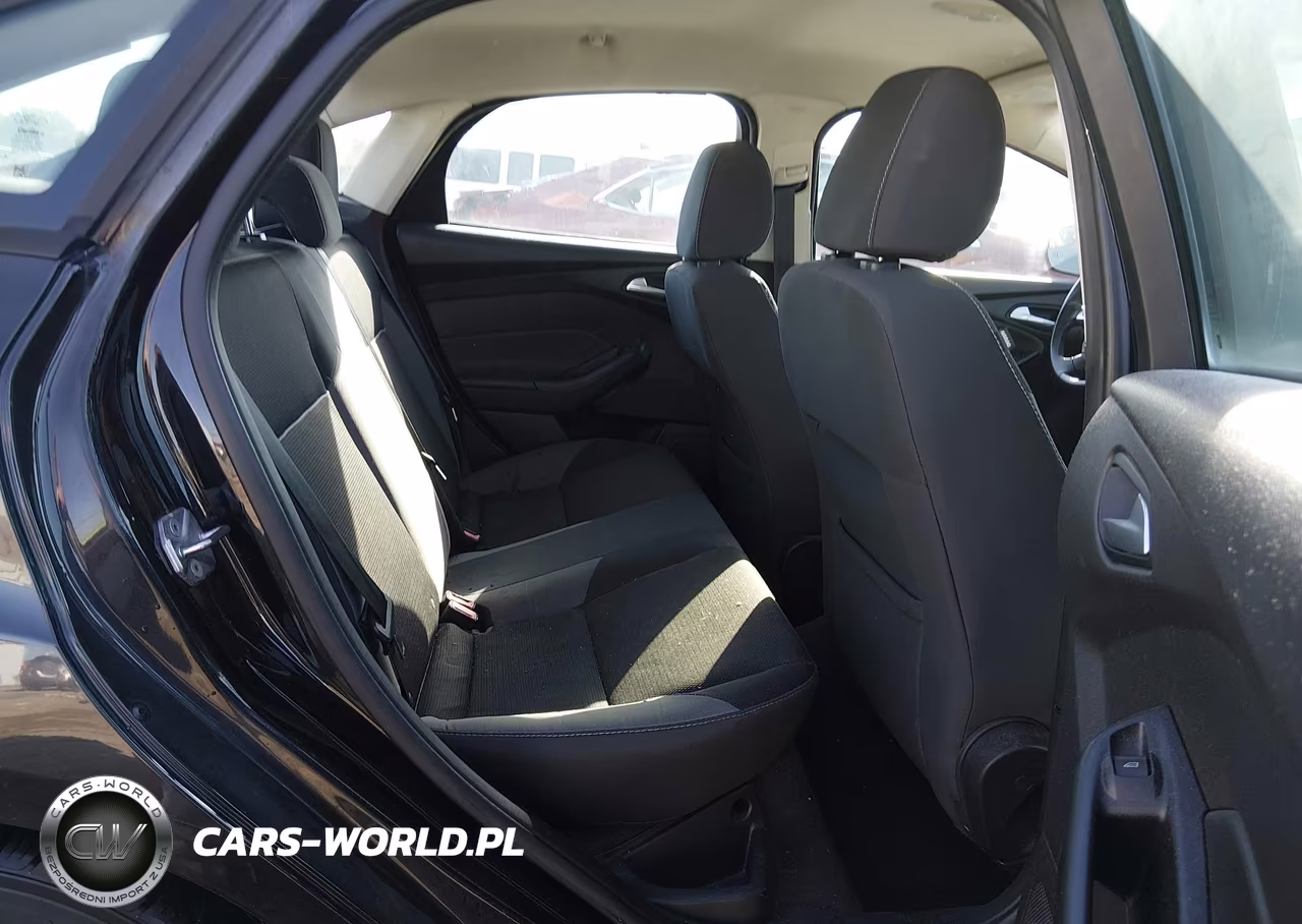 2014 Ford Focus Se VIN:1FADP3F21EL293247 - 8