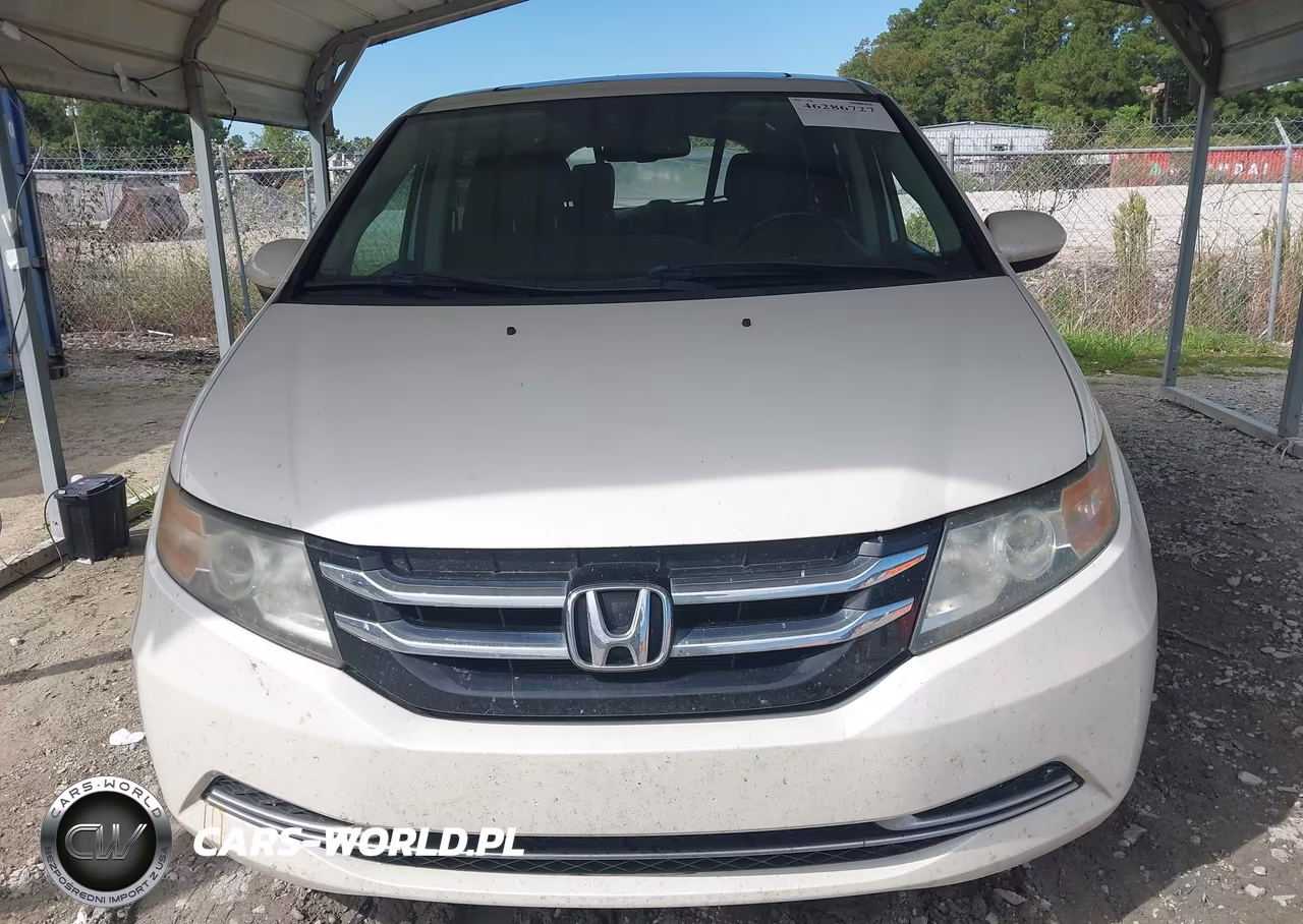 2015 Honda Odyssey Ex-L VIN:5FNRL5H63FB075757 - 12