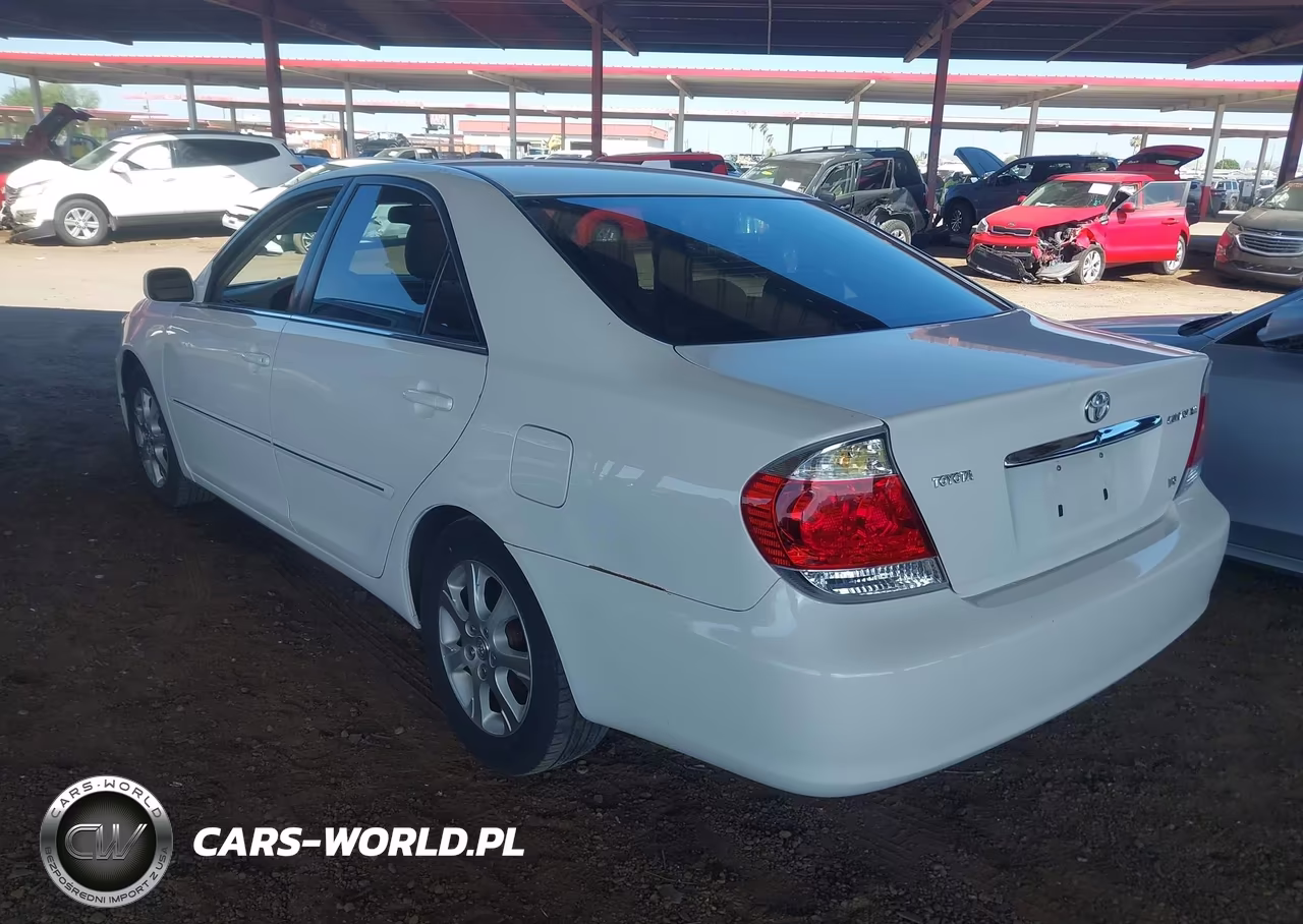 2005 Toyota Camry Xle V6 VIN:4T1BF30K85U618561 - 3